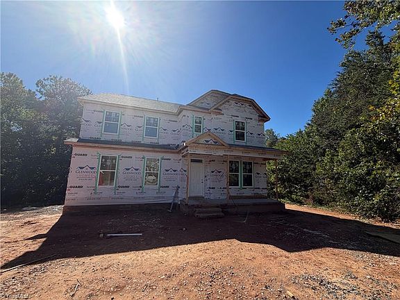 2nd image of 310 Muirfield Ct