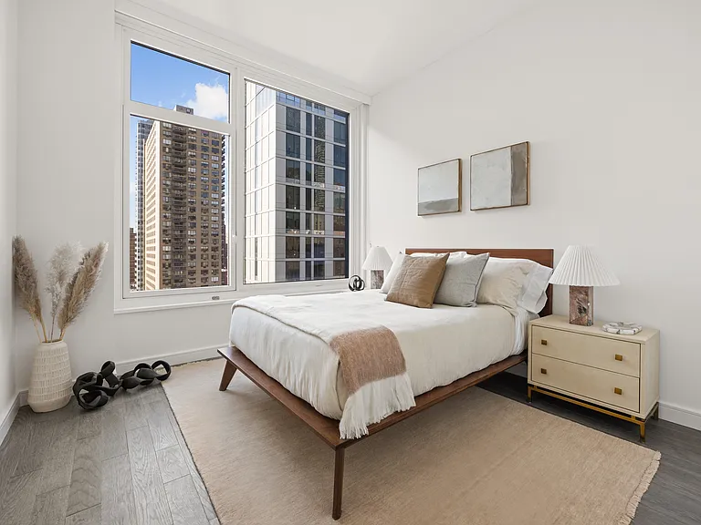 509 3rd Ave #16E — Photo 8