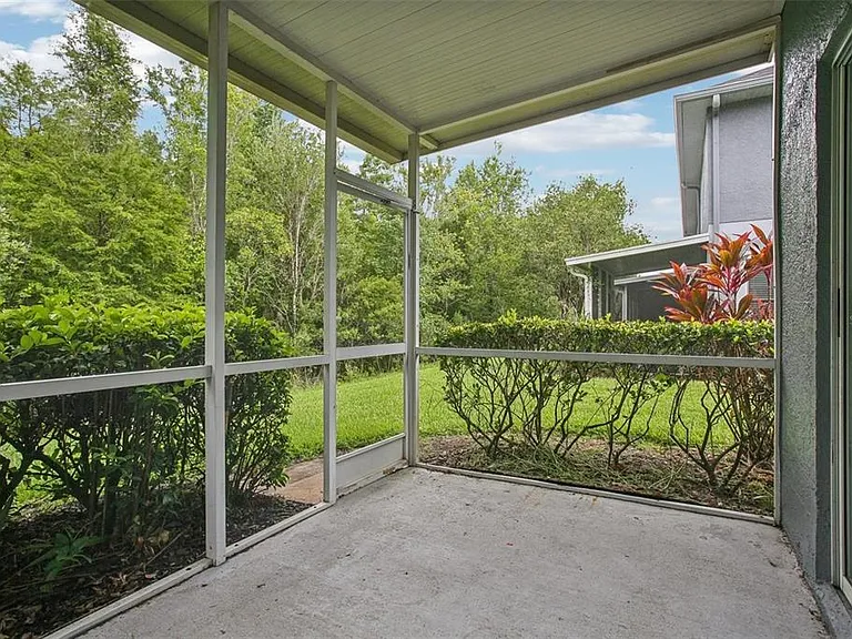 18181 Paradise Point Dr — Photo 34