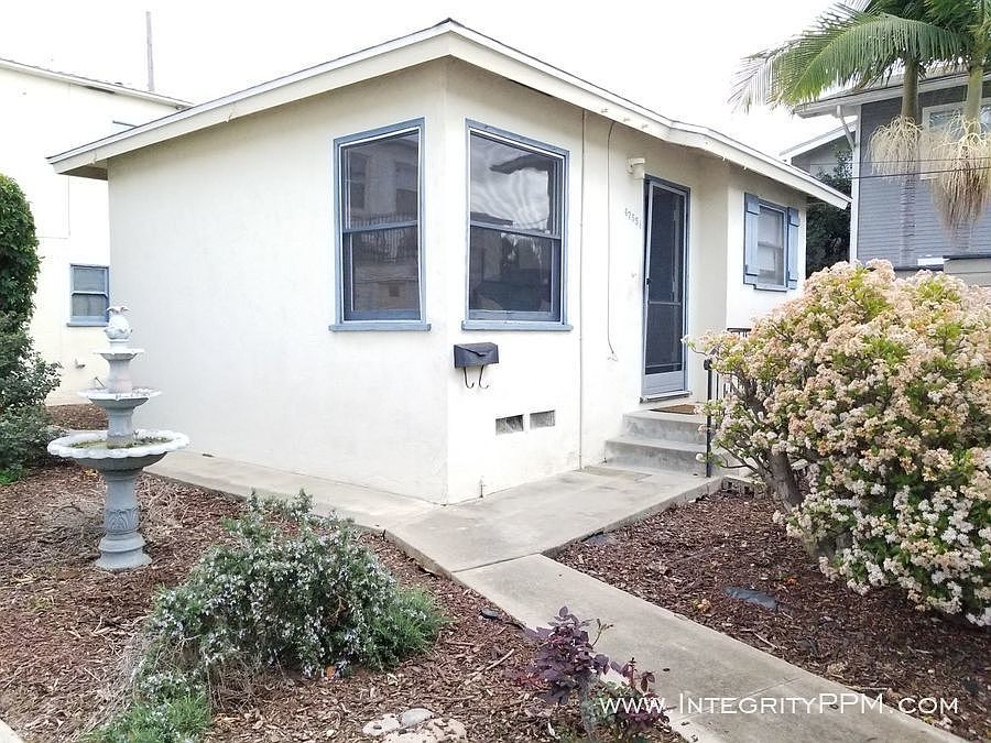 1st image of 4755 1/2 Terrace Dr