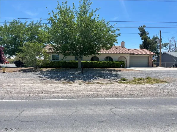 881 E Calvada Blvd, Pahrump, NV 89048