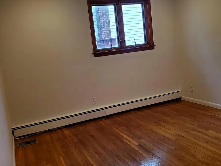 55 Juniper Rd #A — Photo 9