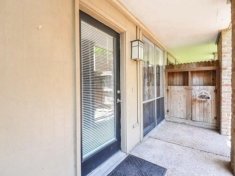 4635 Wild Indigo St #498 — Photo 25