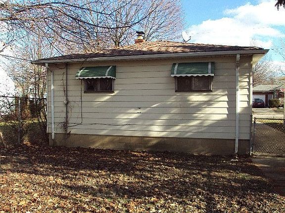 4th image of 3998 E 150th St