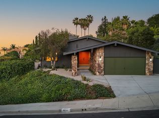 4650 Ellenita Ave, Tarzana, CA 91356