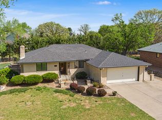 1735 Hillcrest Ln, Salina, KS 67401