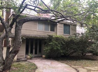 261 Deerfield Rd, Water Mill, NY 11976