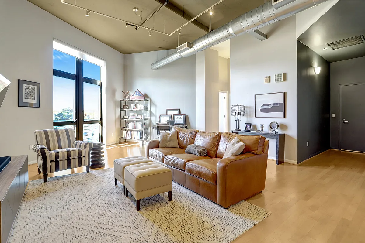 Building Photo - 2720 S Arlington Mill Dr #314