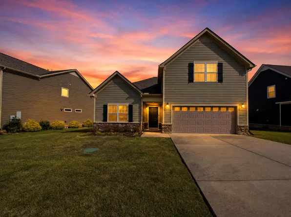 1047 Brayden Dr, Fairview, TN 37062