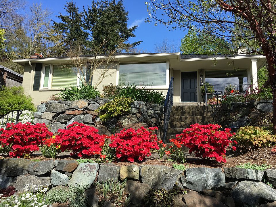 2nd image of 3702 32nd Ave W