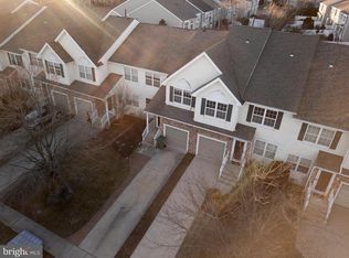 152 Hearthstone Ln, Marlton, NJ 08053
