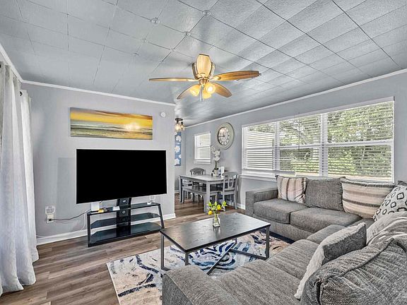 4th image of 4516 E Montclair Rd