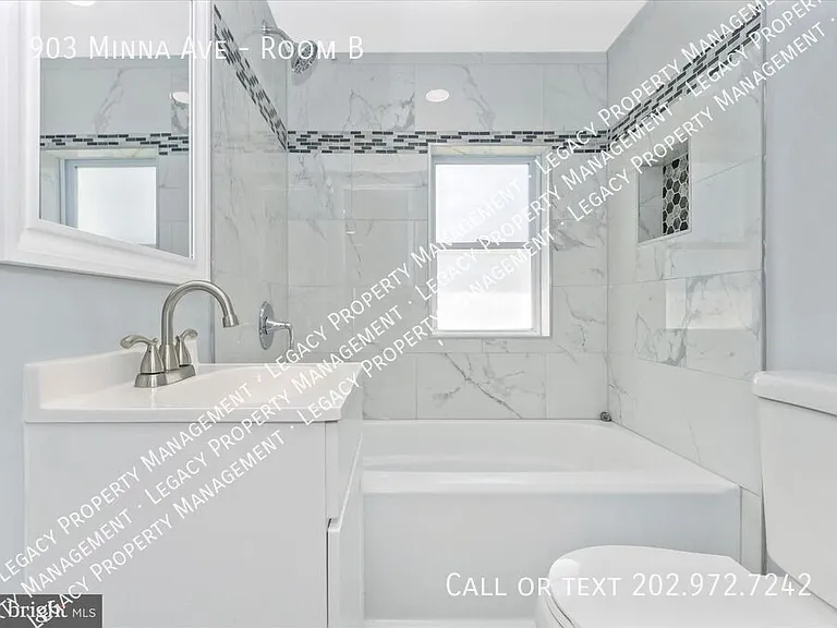 903 Minna Ave #B — Photo 19