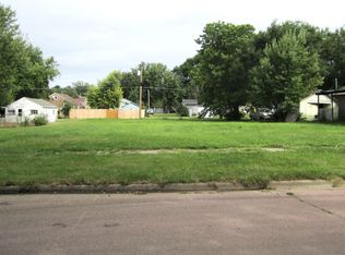 1150 Montana Ave SW, Huron, SD 57350