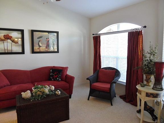 4th image of 5870 Arch Ave
