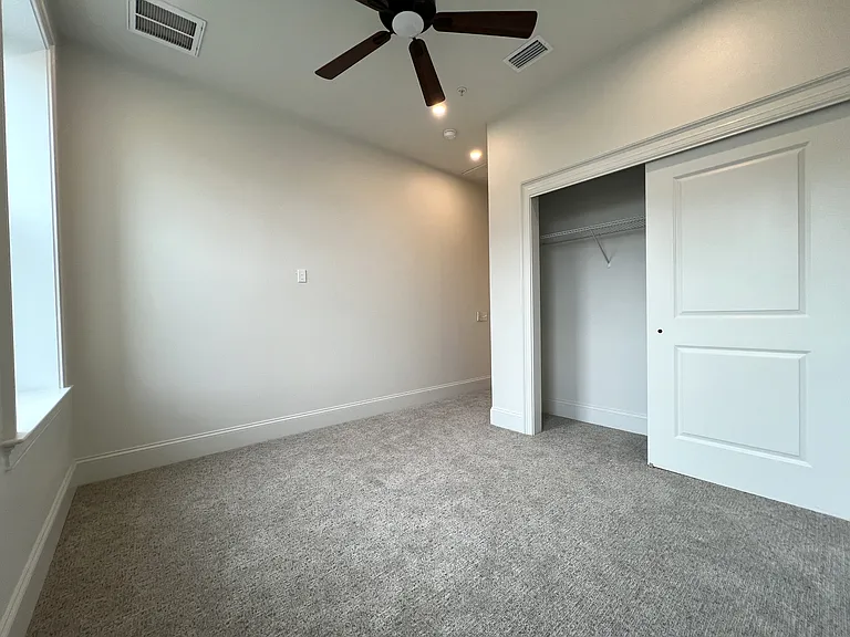 244 E Park Ave #201 — Photo 9
