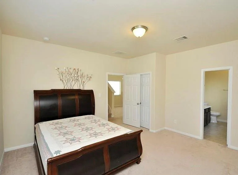 7302 Autumn Sun Dr — Photo 10