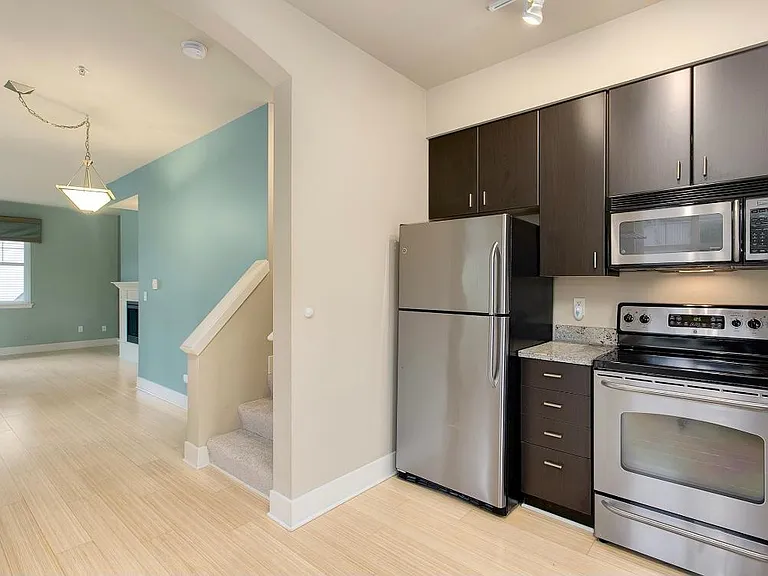 16424 NE 91st St #108 — Photo 2