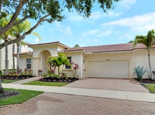 10118 SW Canossa Way, Port Saint Lucie, FL 34986
