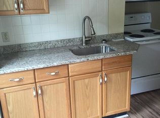 2 Alderson Rd, Ipswich, MA 01938