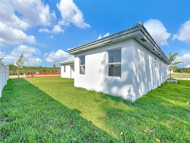 27210 SW 159th Ave — Photo 14