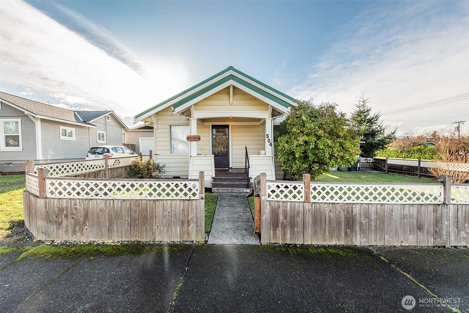 504 E 6th Street photo 1