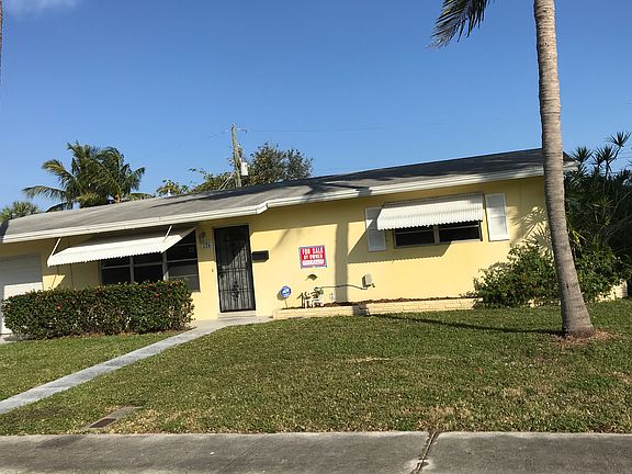 4th image of 256 SE 7th Ave