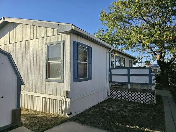 5235 Mit Sue Blvd, Mills, WY 82604