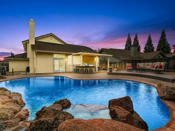 1408 Avenida Camisa, Roseville, CA 95747