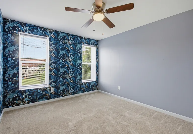 415 E Federal St — Photo 9