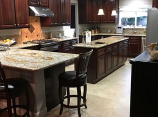 19801 Marilla St, Chatsworth, CA 91311