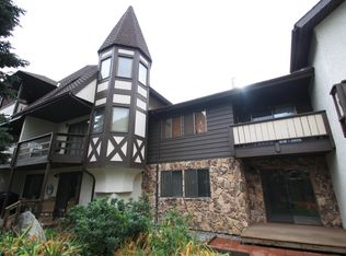 110 Icicle Rd APT B, Leavenworth, WA 98826