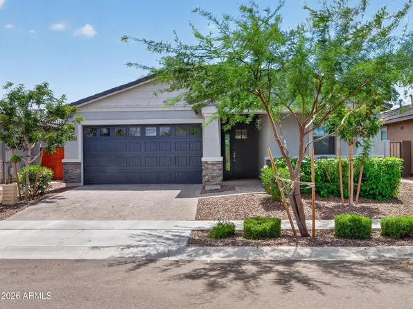 17381 W RUNNING DEER Trail, Surprise, AZ 85387