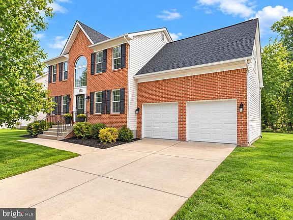 2nd image of 14304 Kathleen Ln