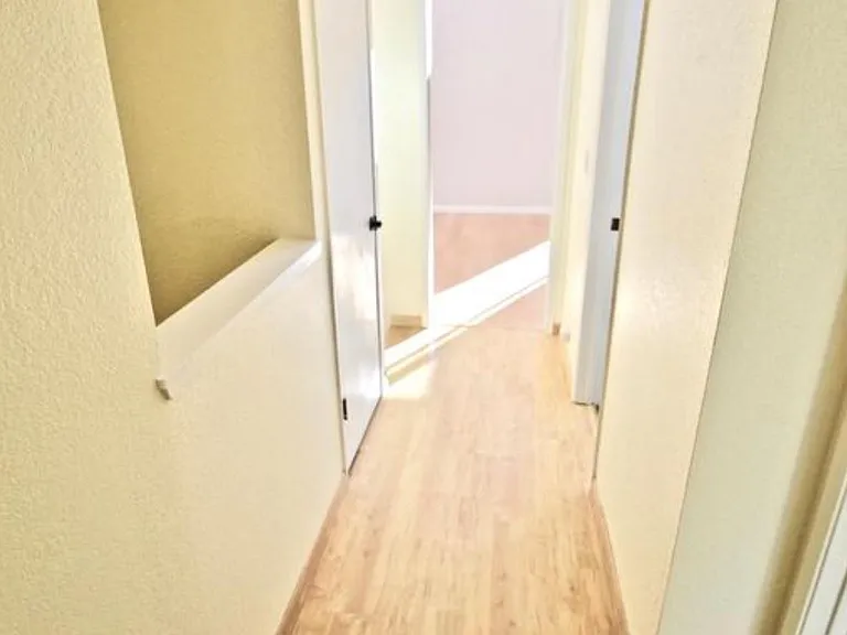 99 Montsalas Dr — Photo 13