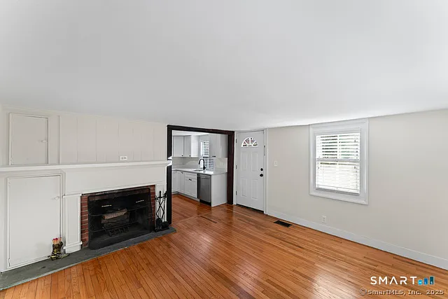 3 Riverside Rd #B — Photo 3