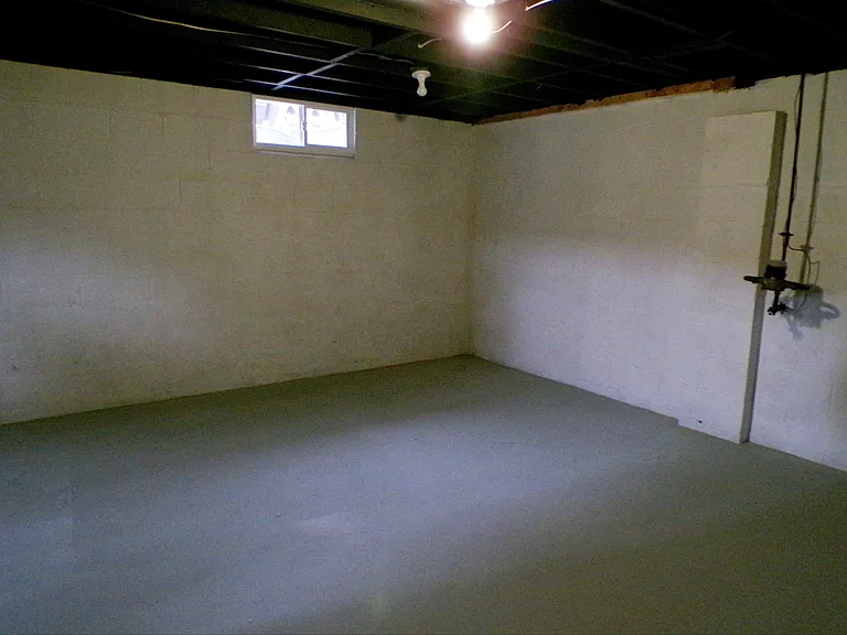 2066 Holt Ave — Photo 26