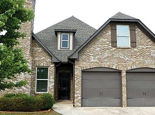 101 Rainwood Dr SW, Huntsville, AL 35824
