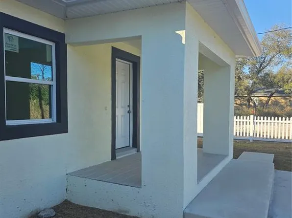 3704 SMITH TREE STREET, TAMPA, FL 33619