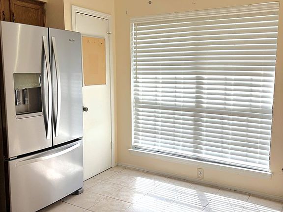 5th image of 5900 Grelot Rd APT 101