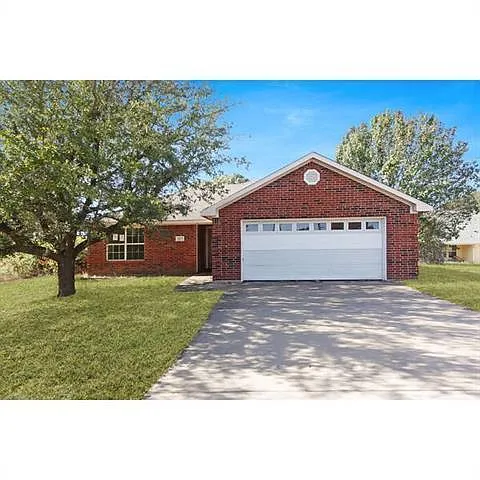 307 Coral Reef St Photo 1