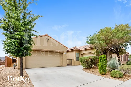 5595 Criollo Dr Photo 1