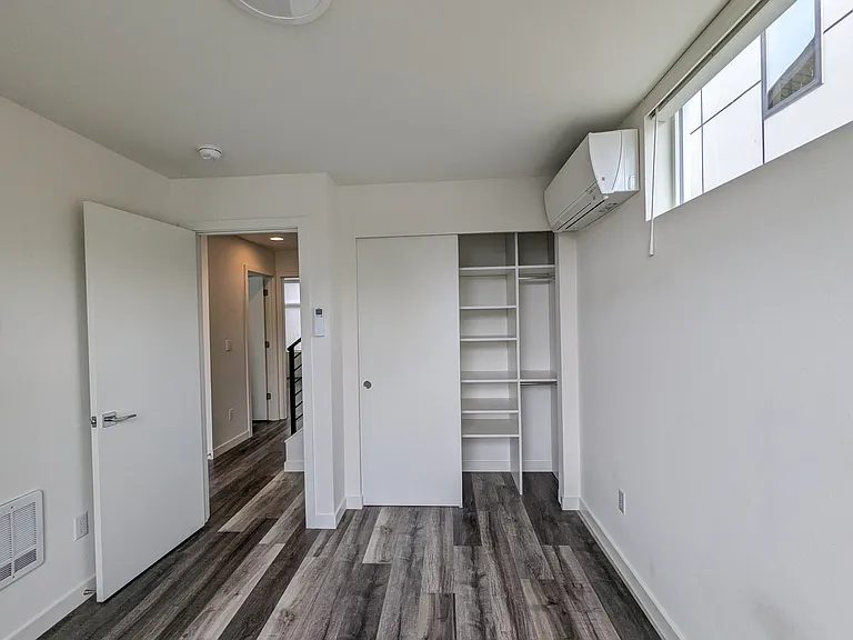 33 W Etruria St — Photo 26
