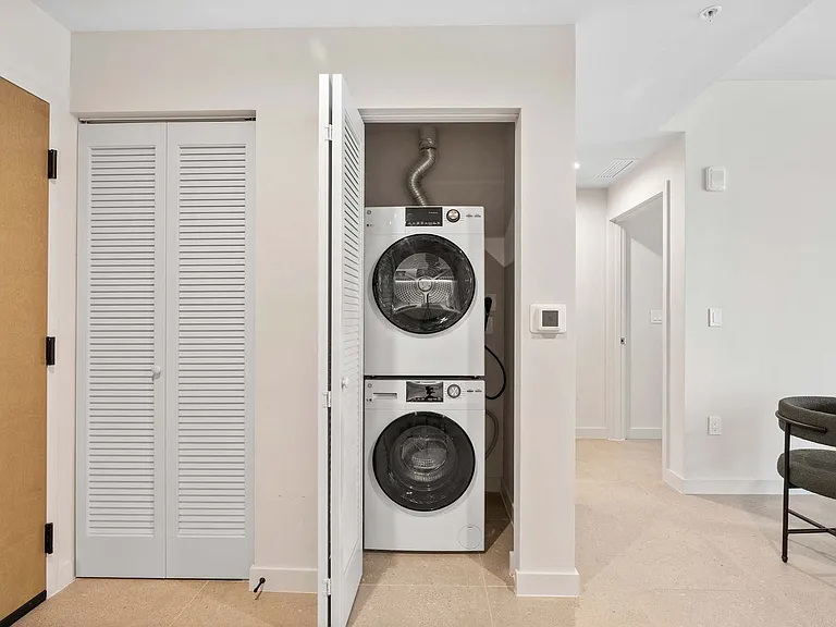 Washer/Dryer
