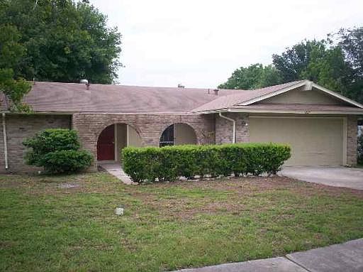 3rd image of 1027 BOLING BROOK