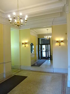 Sold by Citi Habitats | media 4