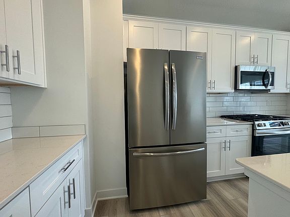 3rd image of 13763 Gatsby Dr