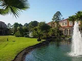 Lagoon & Fountain View