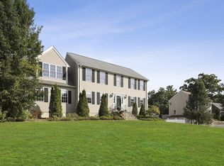 64 Granite Rd, Middleboro, MA 02346
