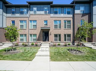 8239 Bostic Dr, Fishers, IN 46038